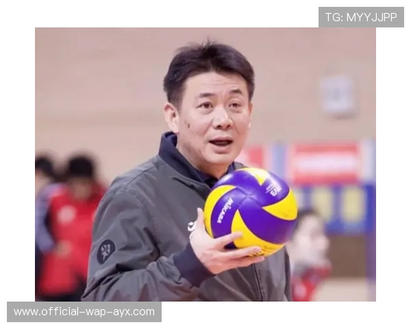 中国女排主帅谈奥运目标:继续争金,中国女排奥运领队 中国女排主帅谈奥运目标:继续争金,中国女排奥运领队